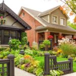 houses-with-thanksgiving-decoration-in-autumn